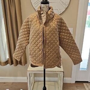 Athleta Whisper Featherless Jacket in Tan